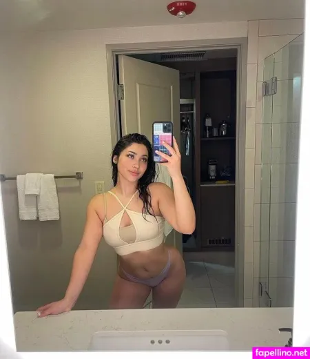 Bella Ramos 4 OnlyFans Thumbnail #uQywxv77XC