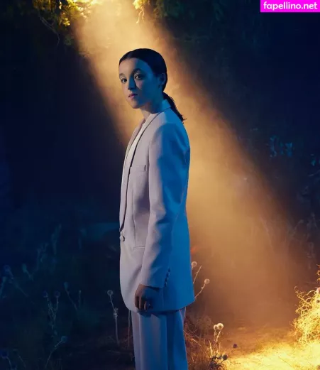 Bella Ramsey OnlyFans Thumbnail #QxjtCuKrHI