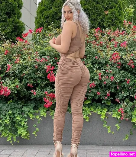 Bella Romano OnlyFans Thumbnail #QlWk8olDhL