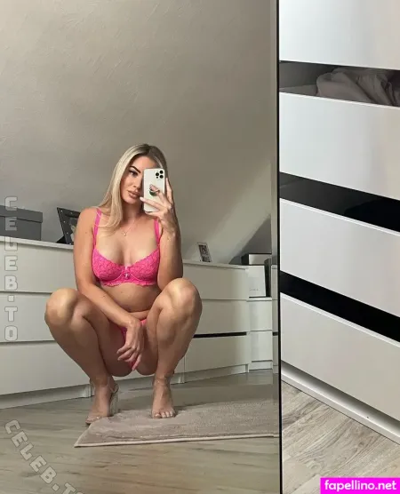 Bella Sinner OnlyFans Thumbnail #yhqhyC8FHS