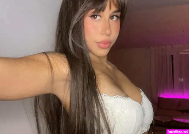 Bella Star OnlyFans Thumbnail #UCD7Ur2fmv