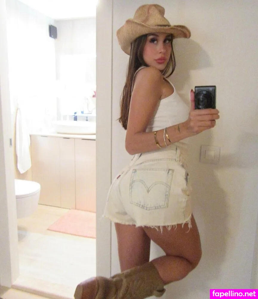 bella.star Nude Leaked OnlyFans Photo #jCKpljn0WJ