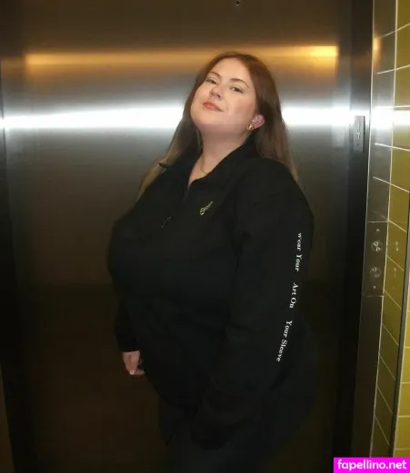 Bella Stephens OnlyFans Thumbnail #9Fr5mpf8gA