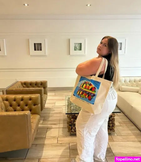 Bella Stephens OnlyFans Thumbnail #RhNnGvUgrs