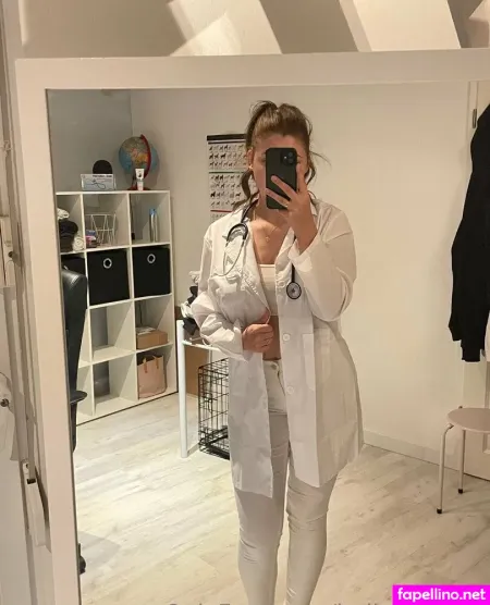 Bella The Vettt OnlyFans Thumbnail #3ZkcRrpBid