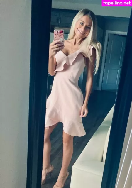 Bella Thore OnlyFans Thumbnail #vGhmPYZTbi