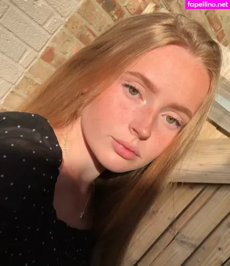 Bella Turner OnlyFans Thumbnail #jjsAUB7AL0