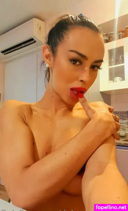 Bella Valentinaa OnlyFans Thumbnail #atHj9A5cVC