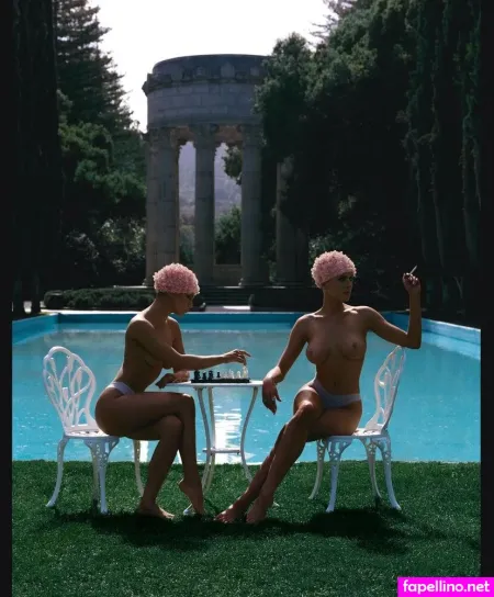 Bella White 1 OnlyFans Thumbnail #6r3AQWDuAR