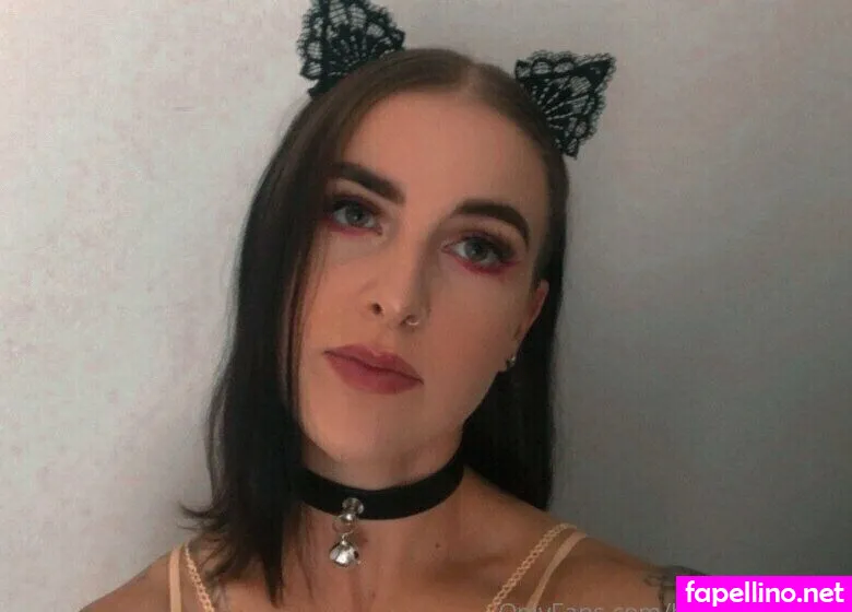 bella.wood202, belladwood Nude Leaked OnlyFans Photo #7CJ8bS0V2n