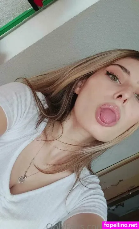 Bella2k OnlyFans Thumbnail #OGdggLsAlc