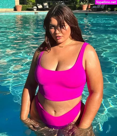 Bellaagolden OnlyFans Thumbnail #1AgZ5E3QU0