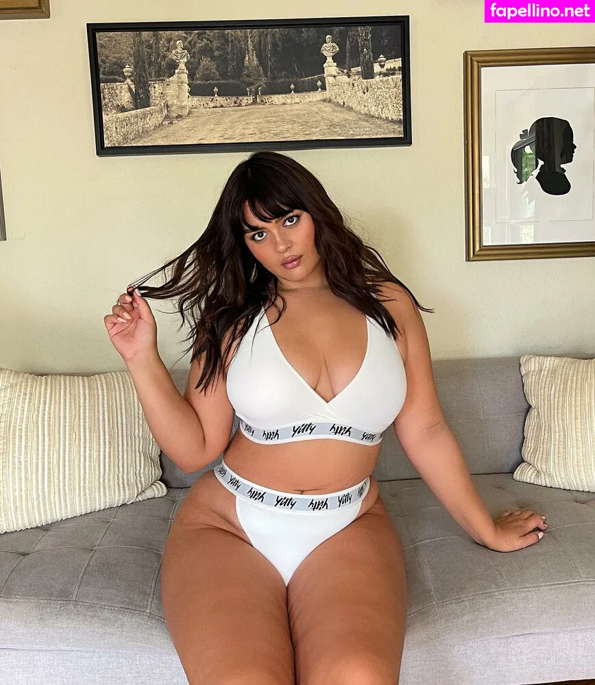 Tall Thicc Latina Model, bellaagolden Nude Leaked OnlyFans Photo #GeT8Bo6lxM