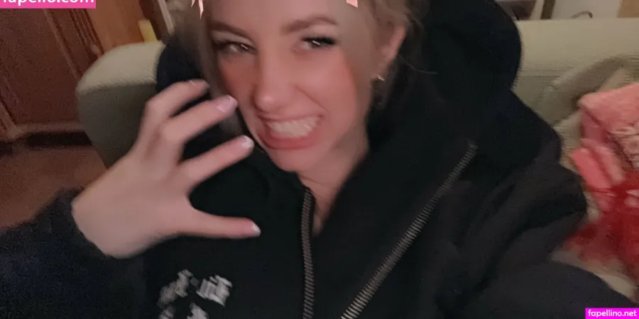 Bellaaraee OnlyFans Thumbnail #RnxVpqOjjO