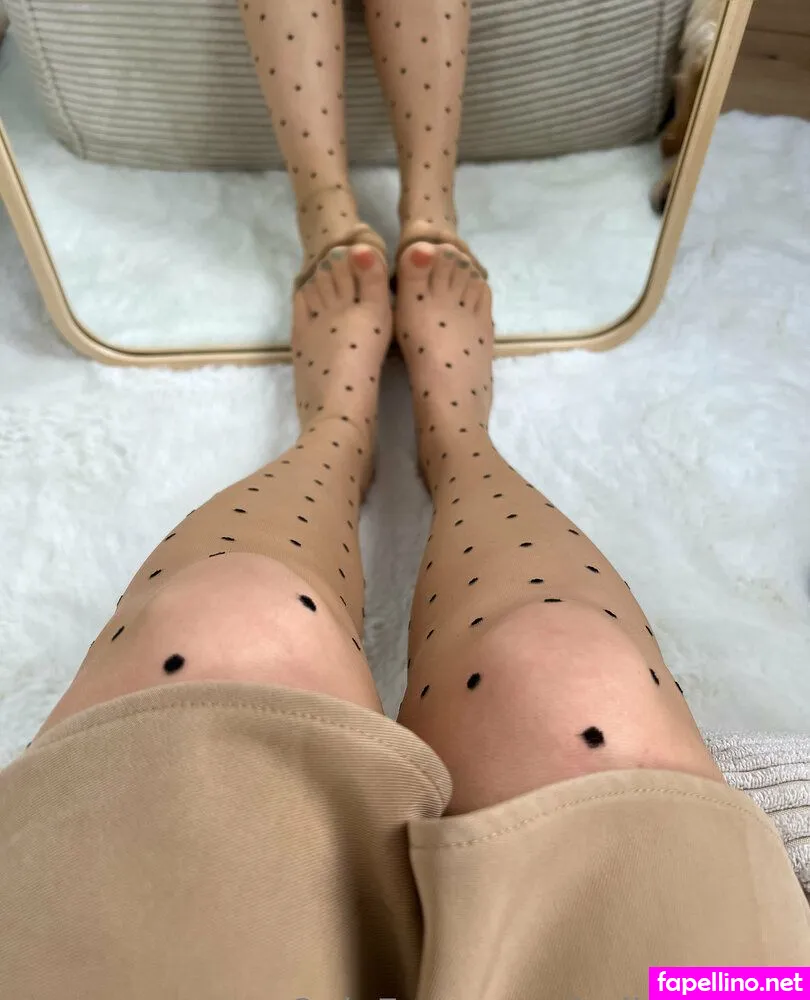 bella__banane, bellas_paws Nude Leaked OnlyFans Photo #8qLBFYhXIK