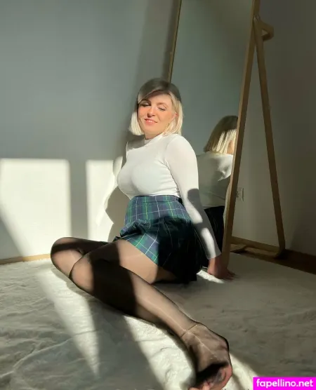 Bellabanane OnlyFans Thumbnail #9xsag3qJCS