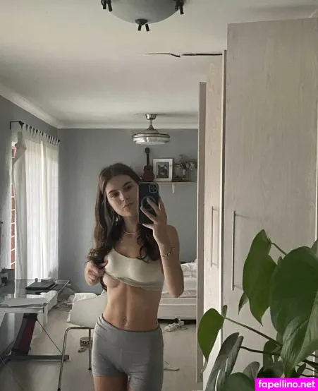 Bellabarnesx OnlyFans Thumbnail #vEv0F9dfjN