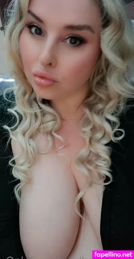 Bellabelly OnlyFans Thumbnail #Emo6J39yRN