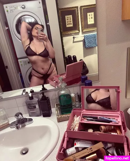 Bellabelmondo OnlyFans Thumbnail #KAF85x9kAF