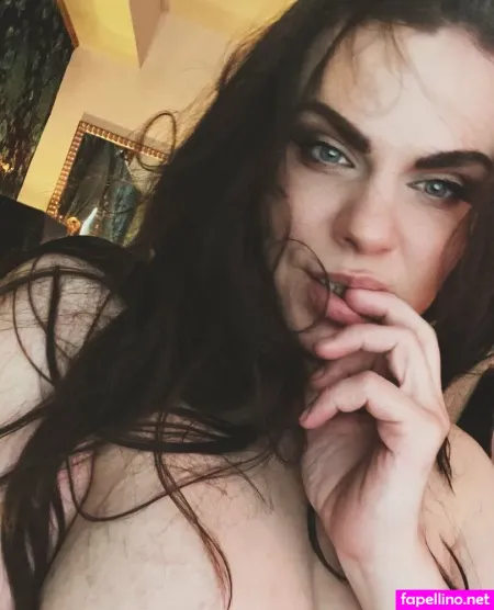 Bellabelmondo OnlyFans Thumbnail #sn1nVswOZZ