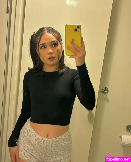 Bellabxnny OnlyFans Thumbnail #jL1YudlRg4