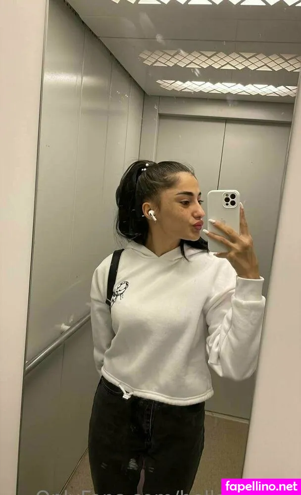 bellacakexx, bellapaigexx Nude Leaked OnlyFans Photo #61ytI7SVL7