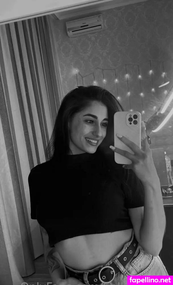 bellacakexx, bellapaigexx Nude Leaked OnlyFans Photo #NIOZbyKlEZ