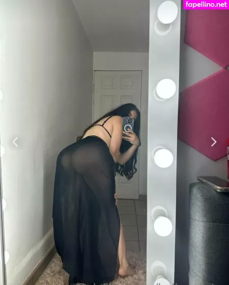 Bellacuentos OnlyFans Thumbnail #WEvNcIvmm9