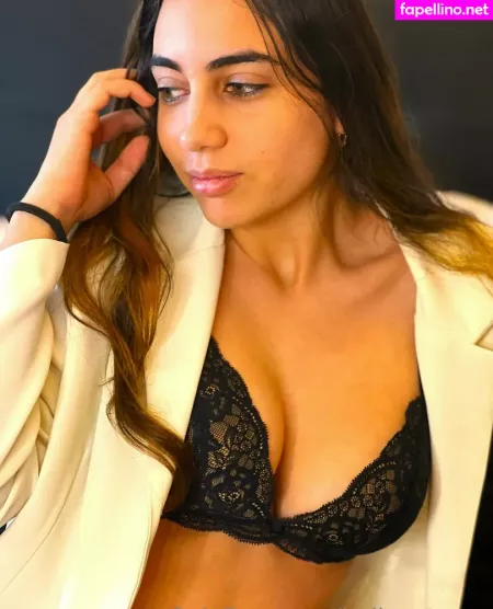 Bellacutesex OnlyFans Thumbnail #9mXqT6bcGL