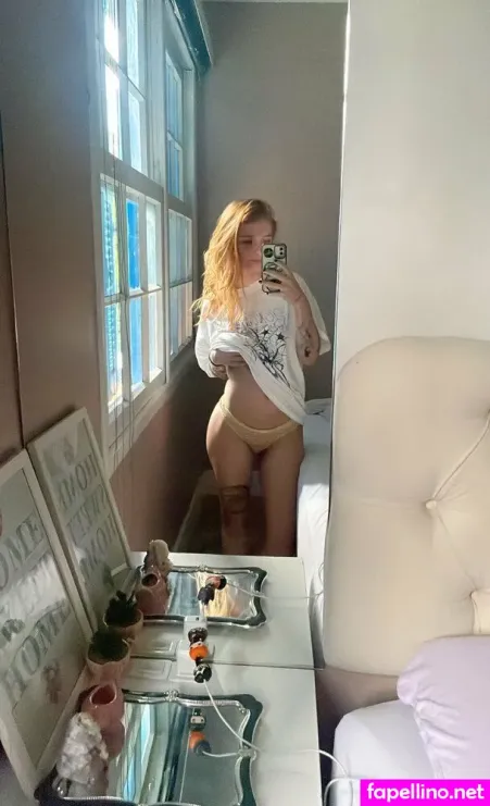 Belladaviis OnlyFans Thumbnail #5rKKWlO7JL