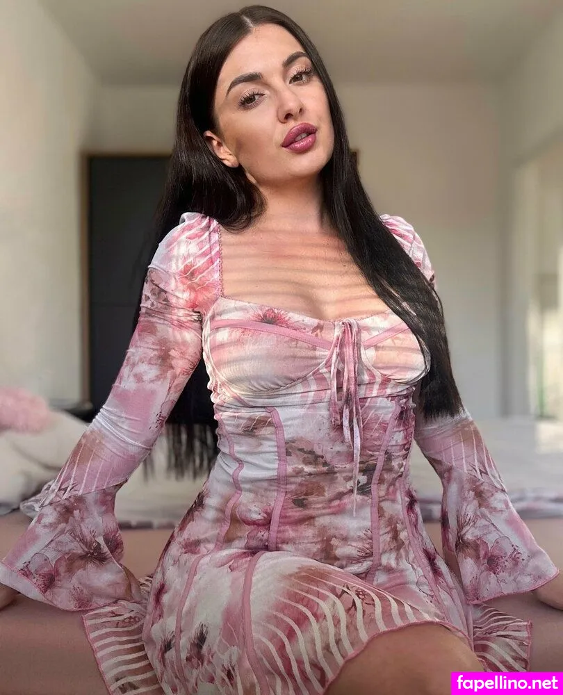 _isabelledyer, belladiablo_foyer Nude Leaked OnlyFans Photo #sYAS4TWCDA