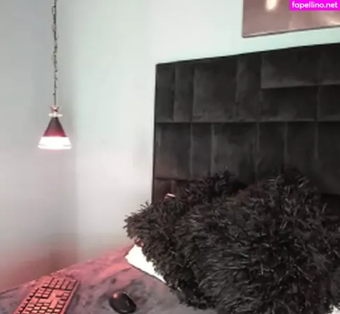 Belladnova OnlyFans Thumbnail #h1lWCoePcn