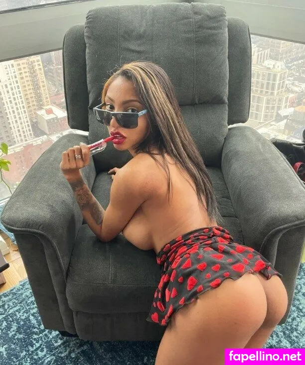 Becky, Beckyfrombx, Beckyfromthebronx, Vanessa Ciprian, becka, beckyfromthebx, beckyyyyyyy7, vanessadfwu Nude Leaked OnlyFans Photo #r6UQA7ZPiL