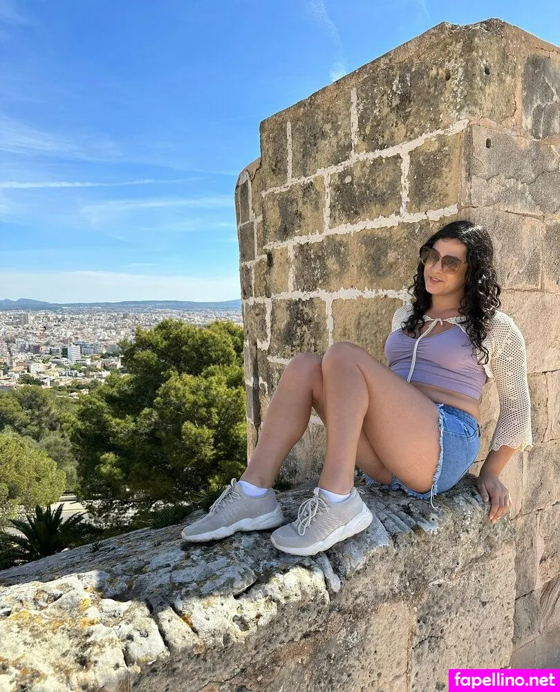 bella_fioreee, bellafierafree Nude Leaked OnlyFans Photo #i1VVmPF052