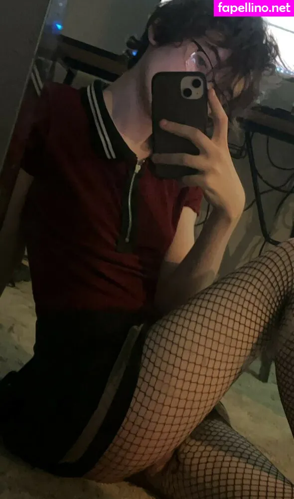 Catandherpuppy, bellafee6, bellafwee, kotafwee Nude Leaked OnlyFans Photo #2vZ1MaLicQ