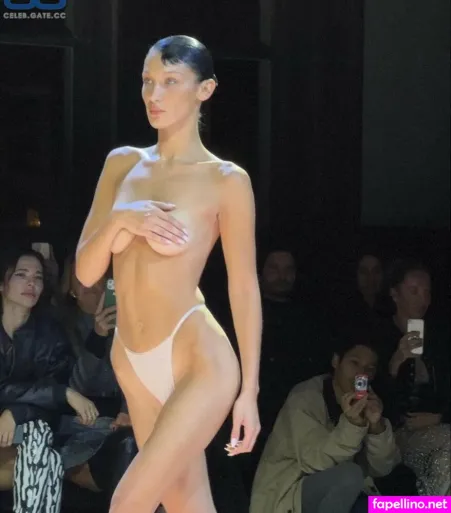 Bellahadid OnlyFans Thumbnail #LX2tx5SbDw