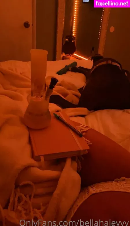 Bellahaleyyy OnlyFans Thumbnail #JiCX0FwJbl