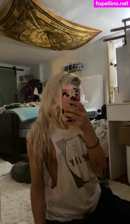 Bellahaleyyy OnlyFans Thumbnail #KxeLAdA4sf