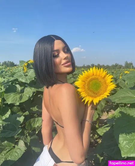 Bellahotx Main Profile Photo