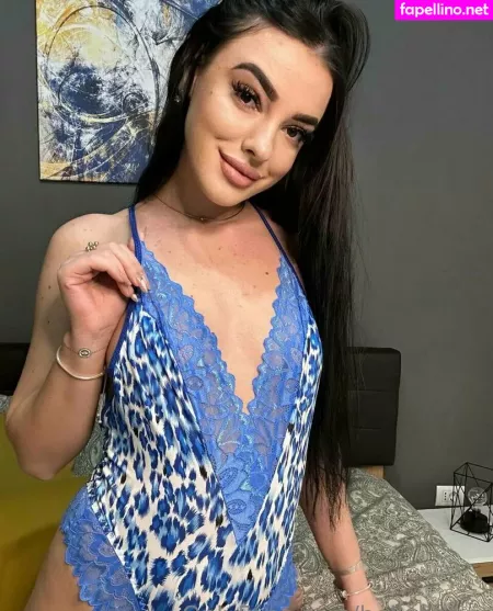 Bellahotxx OnlyFans Thumbnail #CaeqtGN8aY