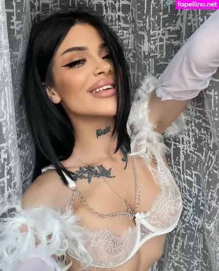 Bellahotxx OnlyFans Thumbnail #EvCjVpCsz0