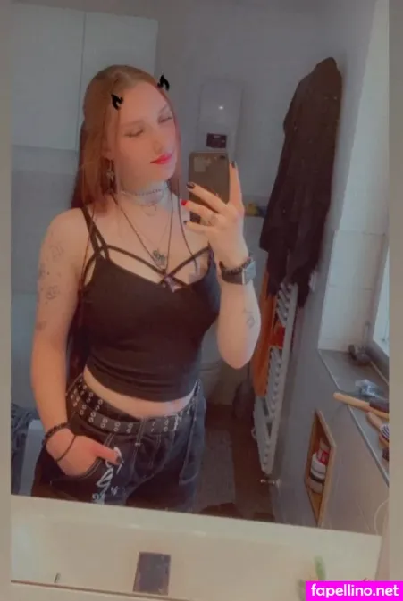 Bellaisa2111 OnlyFans Thumbnail #QrSjnSlftv