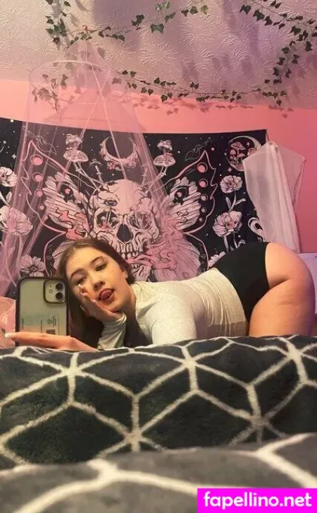 Bellajadeee OnlyFans Thumbnail #6I5lDFsyaE