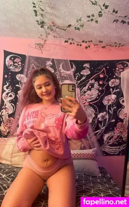 Bellajadeee OnlyFans Thumbnail #XNjJzWJZd2