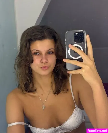 Bellajone OnlyFans Thumbnail #DdiXHpB6Fl