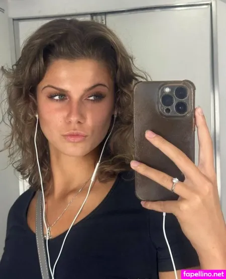 Bellajone OnlyFans Thumbnail #tnGT79ovFL