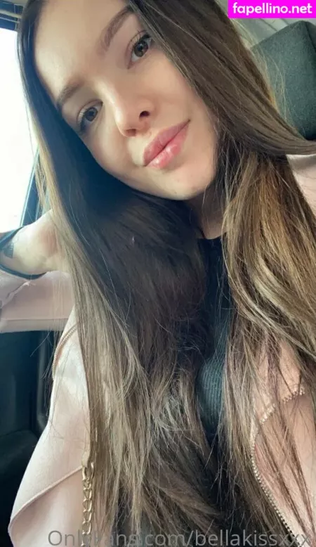 Bellakissxxx OnlyFans Thumbnail #8jGiRDjMvr