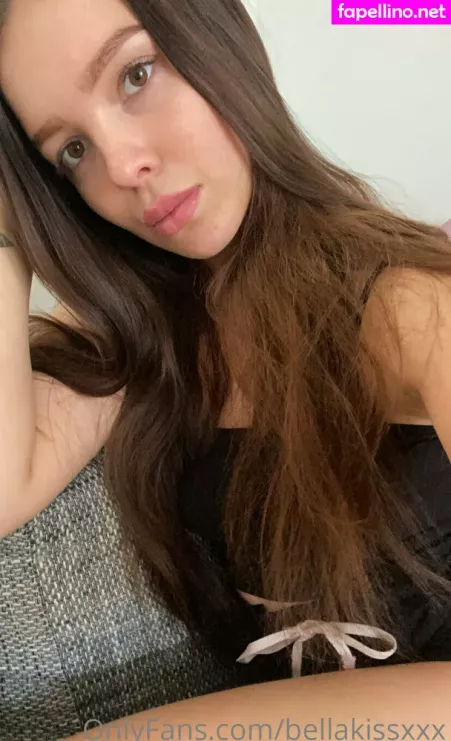 Bellakissxxx OnlyFans Thumbnail #uL40jPdd2B