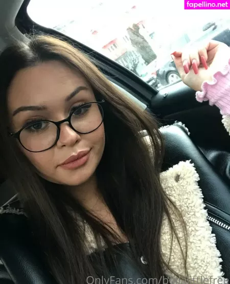 Bellalittlefree22 OnlyFans Thumbnail #BRoIX4VG2C