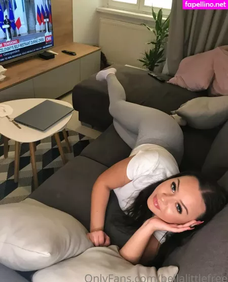 Bellalittlefree22 OnlyFans Thumbnail #CYlQEsKezH